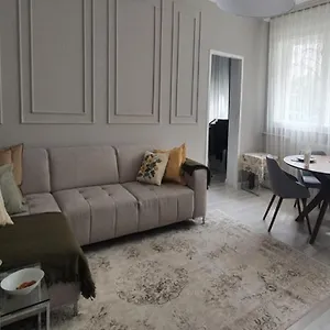 https://apartment-im-zentrum-berlin-kudamm-city-west.find-berlin-hotels.com