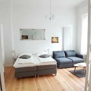 https://apartment-langen-cozy-family-business-flair-welcomes.find-berlin-hotels.com